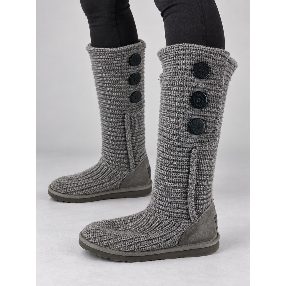 UGG Cardy Boots Women 8 Gray Knit 3-Button Tall Sweater Boots Warm Fall Winter